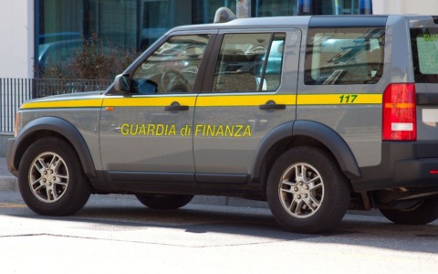 Maxi-frode fiscale sui contributi dei lavoratori: nomi illustri tra gli indagati a Viterbo