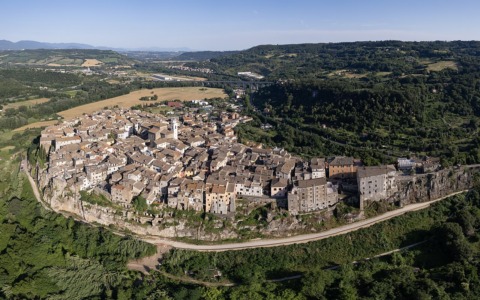 Stop all’attività di un impianto di biogas: ordinanza sindacale per tutelare la salute pubblica