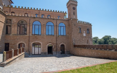 A Sutri, Palazzo Doebbing si trasforma in un palcoscenico globale: in arrivo il primo Festival Internazionale di Fotografia