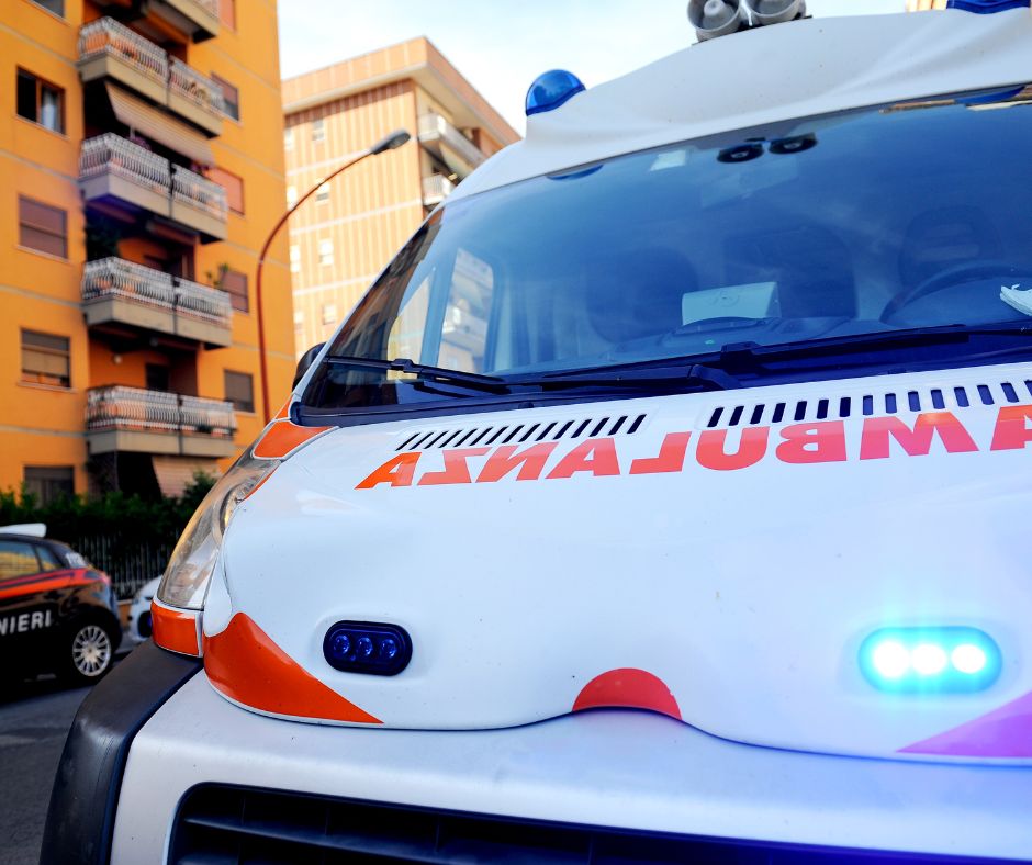 Uomo trovato morto in casa, la scoperta sconvolge la comunità
