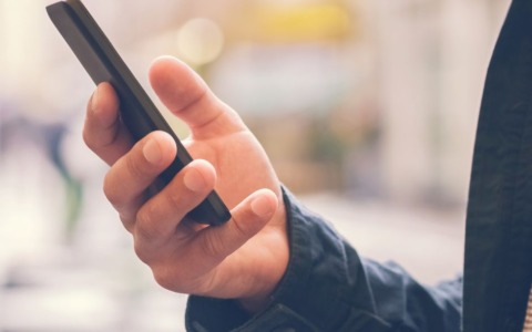 Allerta nella Tuscia per Sms Fraudolenti che Sfruttano il Nome di Autostrade per l’Italia