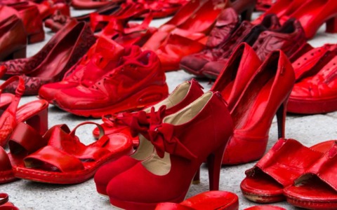 Violenza sulle donne, l’impegno continua