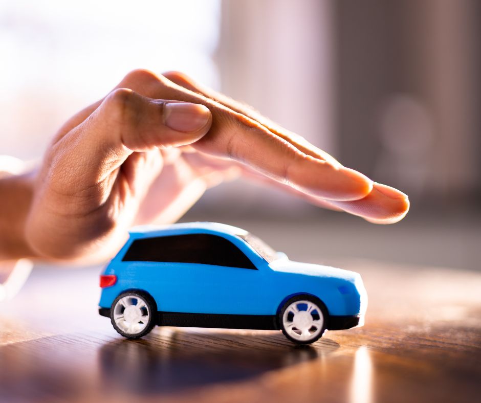 Faleria, impennata record per le Rc auto: polizze raggiungono i mille euro a novembre