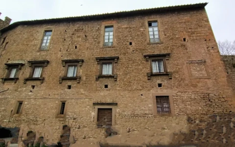 Palazzo Donna Olimpia di Viterbo: tramonta il progetto del campus universitario, nuove trattative in corso