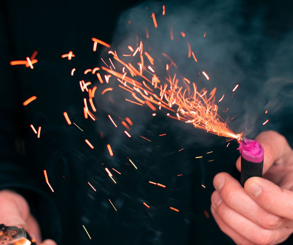 Viterbo, ordinanza anti-botti contestata: residenti esasperati per le continue esplosioni