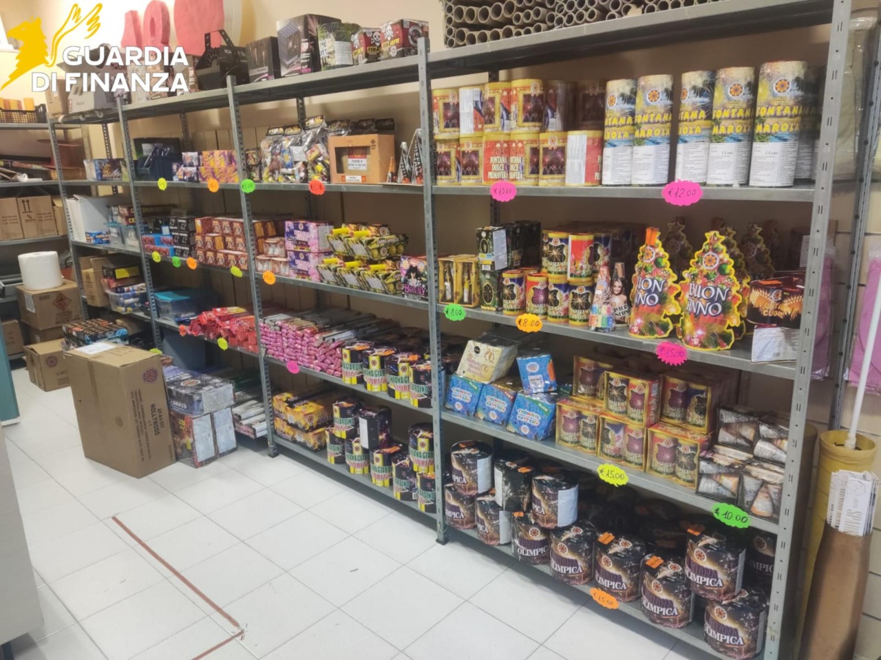 Sequestrati 3 quintali di articoli pirotecnici