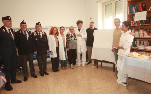 Un monitor per la sala d’attesa del day Hospital oncologico di Tarquinia