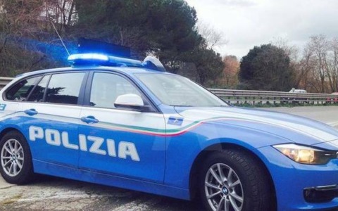 Aggressione in centro, uomo arrestato dopo rissa
