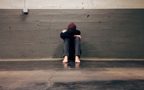 Indagini a viterbo sulla morte del tredicenne: si valutano bullismo e sfide online