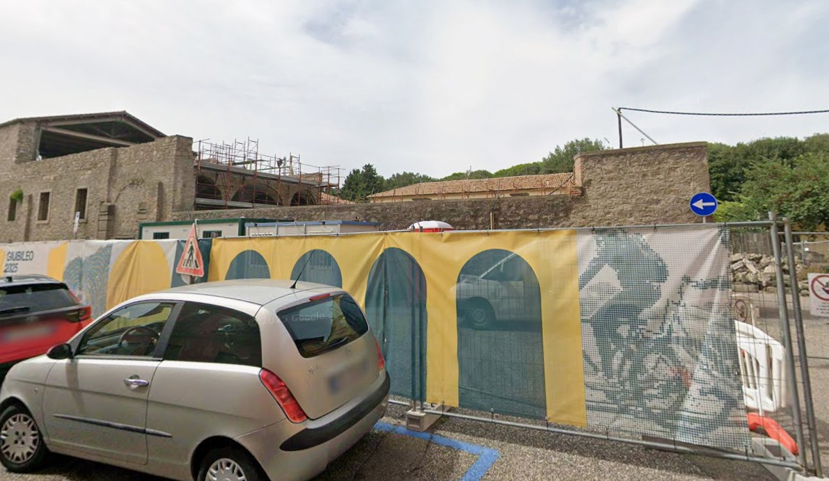 Viterbo, ritrovamenti archeologici bloccano il cantiere delle scuderie papali in piazza Sallupara