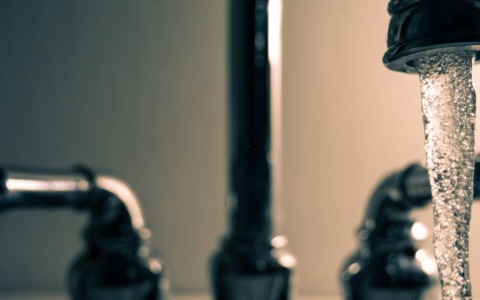 Acqua non potabile a Viterbo: arsenico oltre i limiti in diverse zone