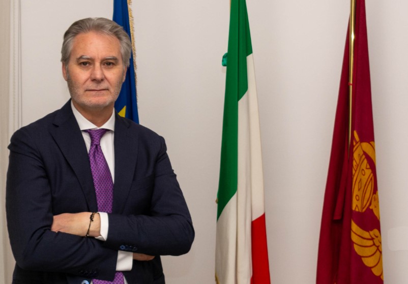 Ammonito un 15enne per atti di bullismo su un compagno