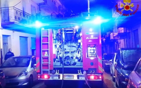 Bomba carta esplode in pieno centro storico