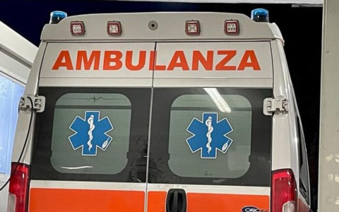 Incidente sulla Castrense: auto con tre Carabinieri esce di strada, grave un militare