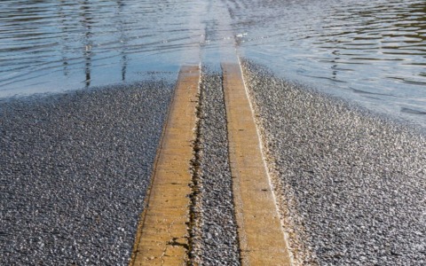 Monterosi: strade allagate e tombini intasati, Comune assente