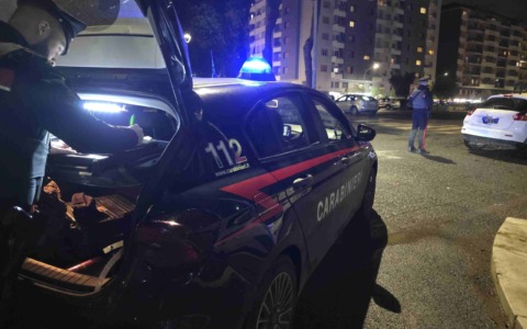 Tre arresti per furti in un parcheggio a Sutri