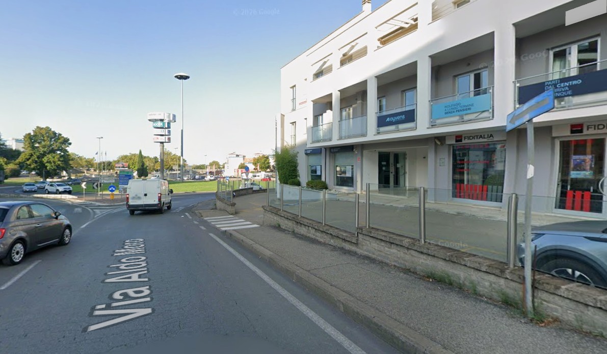 Anziana guida contromano: panico a Viterbo tra rotonda Ipercoop e via Garbini