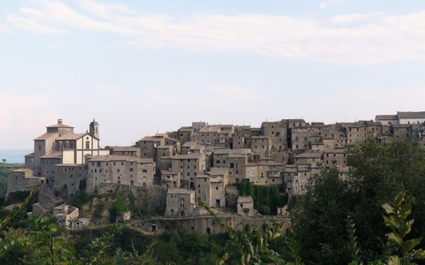 Scoperte archeologiche subacquee nel lago di Mezzano: nuovi orizzonti dalla ricerca