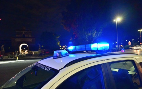 Chiusura di un bar abusivo a Viterbo da parte della Polizia Locale